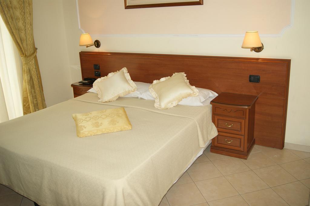 Hotel Elio Marigliano Εξωτερικό φωτογραφία