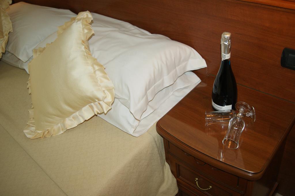 Hotel Elio Marigliano Εξωτερικό φωτογραφία